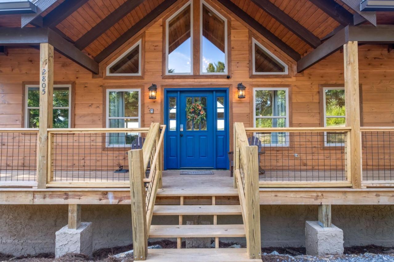 New / 3 King Suites / Sleeps12 / View / 5 Mi To Pf / Hot Tub Sevierville Exterior photo
